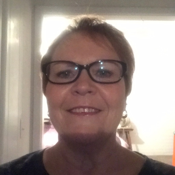 Meet your Posher, Leta - Picture 1 of 1